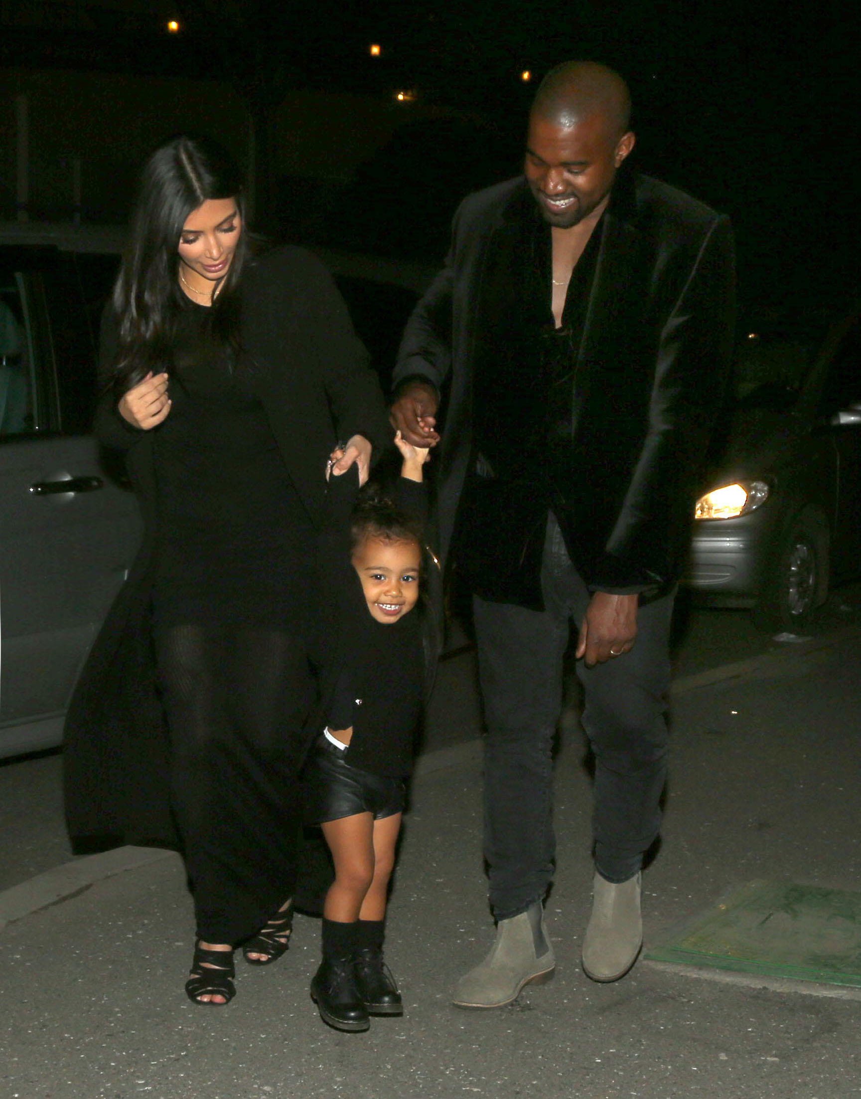 Access_Kardashian_04.jpg