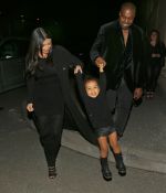 Access_Kardashian_01.jpg