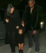 Access_Kardashian_05.jpg