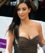 Access_Kardashian_019.jpg