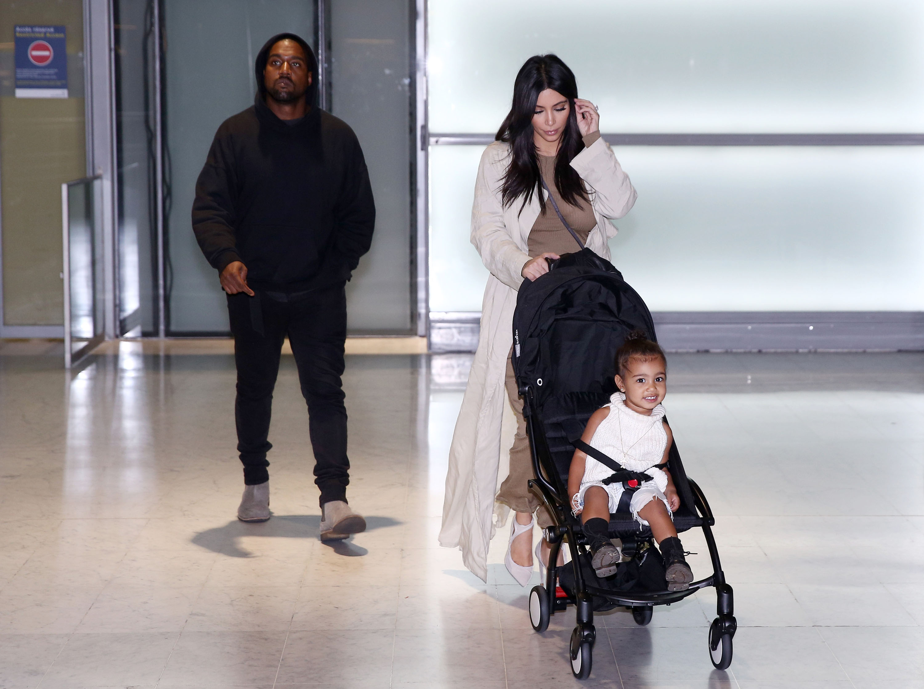 Access_Kardashian_09.jpg