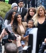Access_Kardashian_05.jpg