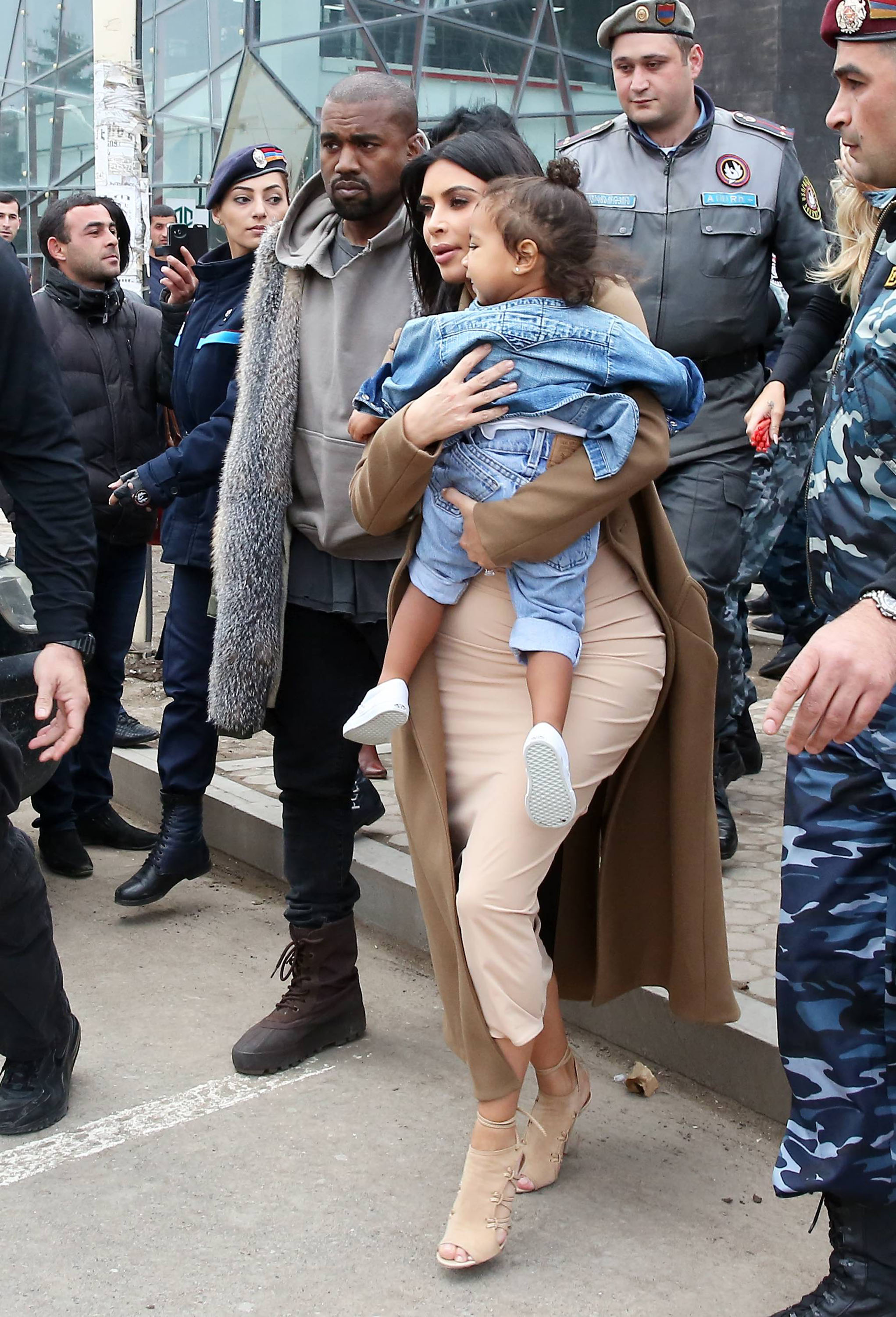 Access_Kardashian_023.jpg