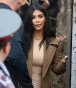 Access_Kardashian_01.jpg