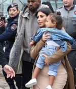Access_Kardashian_022.jpg