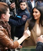 Access_Kardashian_04.jpg
