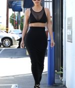 Access_Kardashian_04.jpg