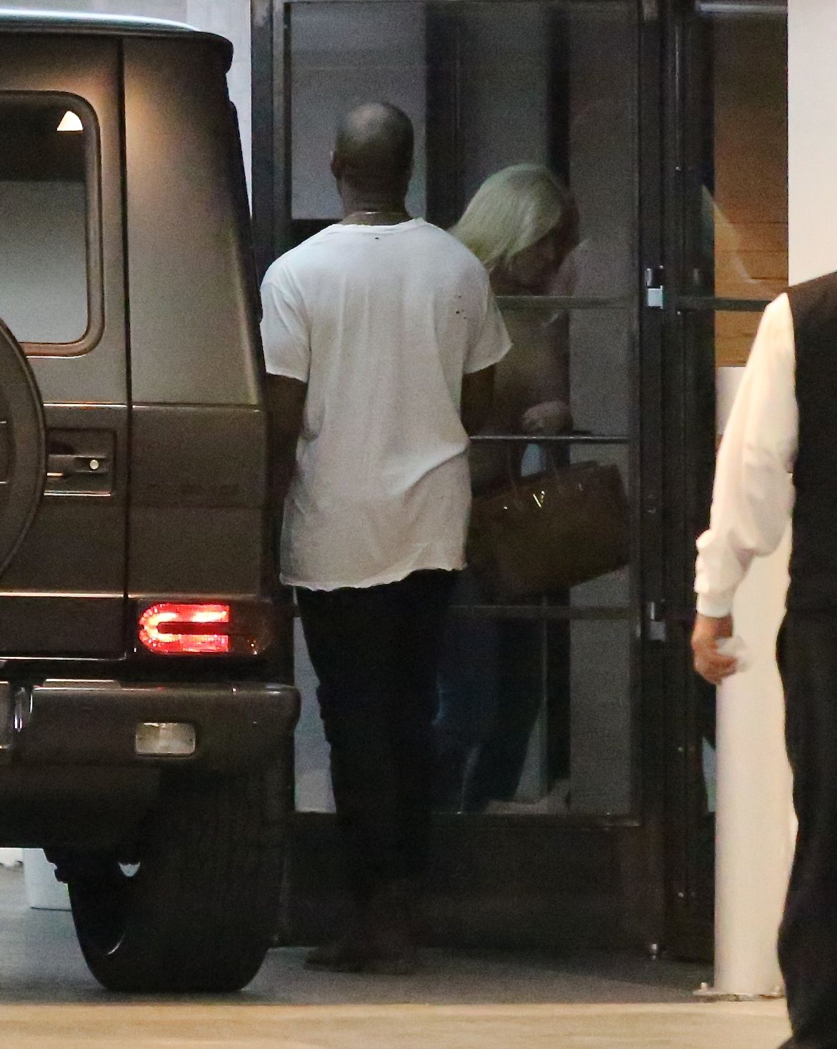 Access_Kardashian_04.jpeg