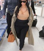 Access_Kardashian_07.jpg