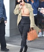 Access_Kardashian_01.jpg