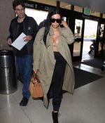 Access_Kardashian_011.jpg