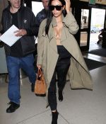 Access_Kardashian_04.jpg