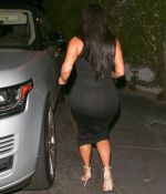 Access_Kardashian_06.jpg