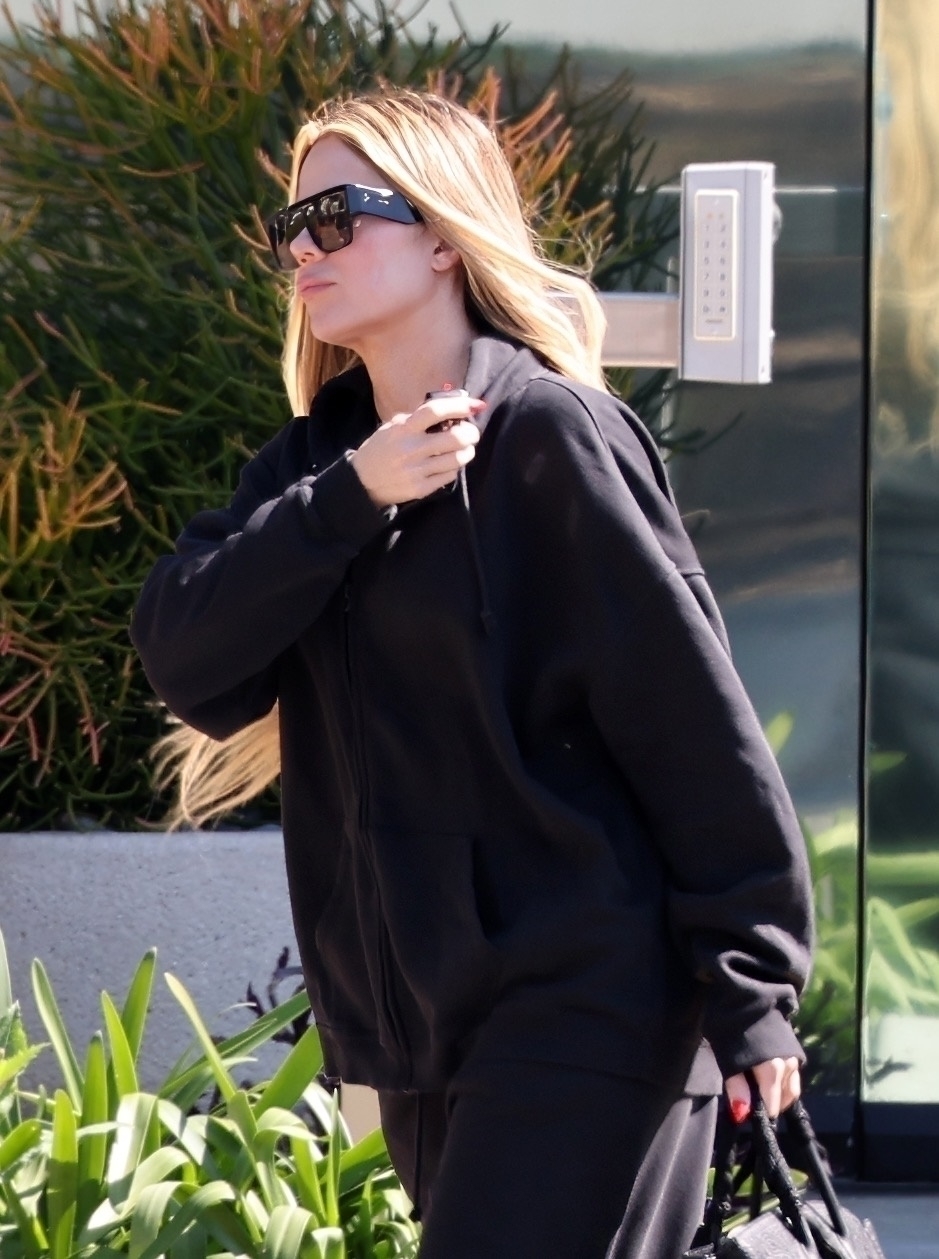 Access_Kardashian_02.jpg