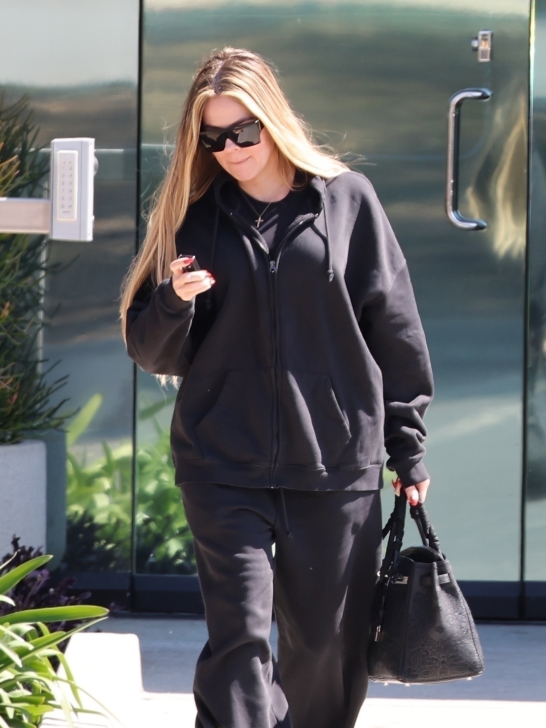 Access_Kardashian_05.jpg