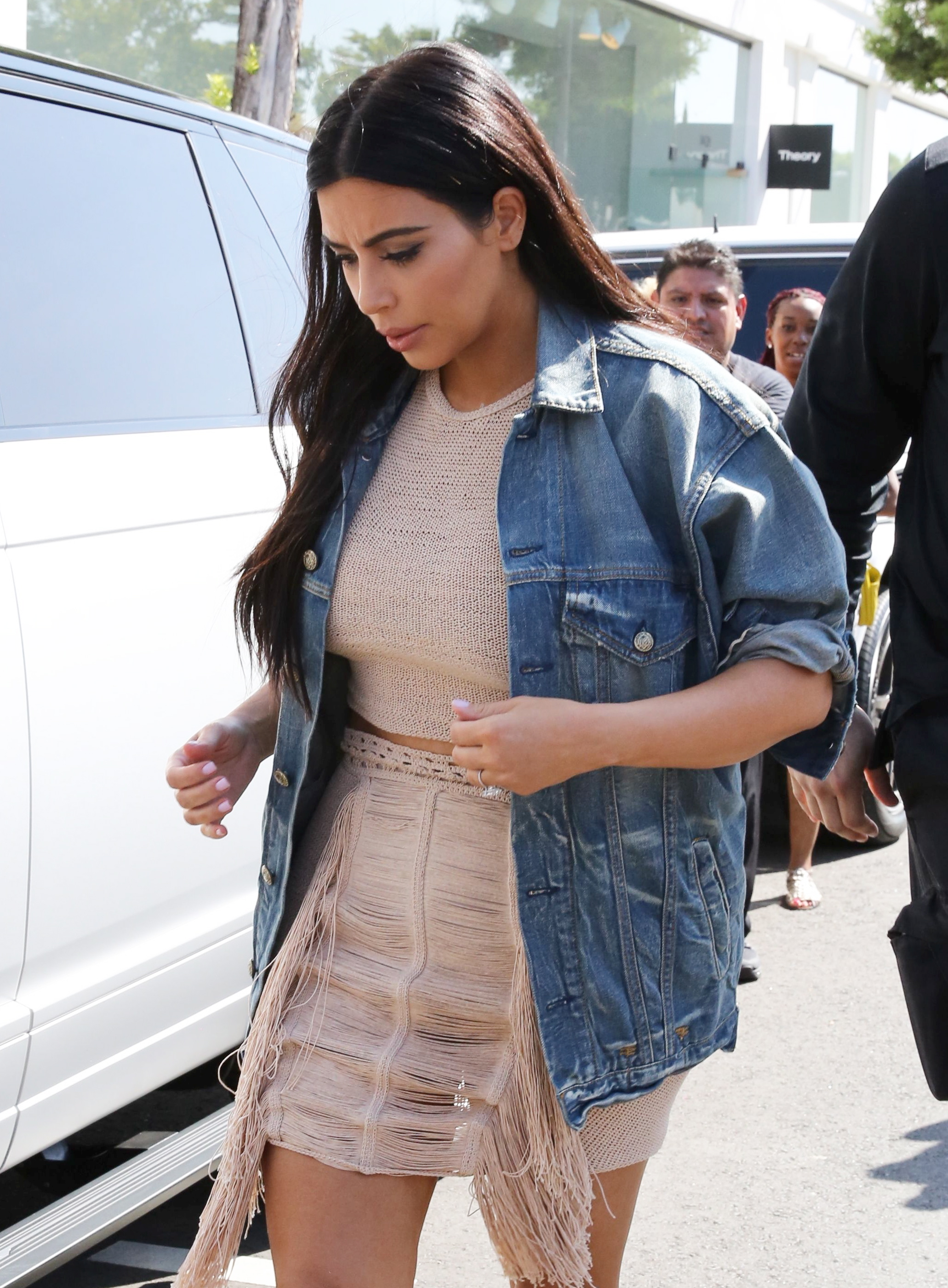 Access_Kardashian_05.jpg