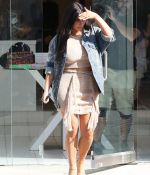 Access_Kardashian_06.jpeg
