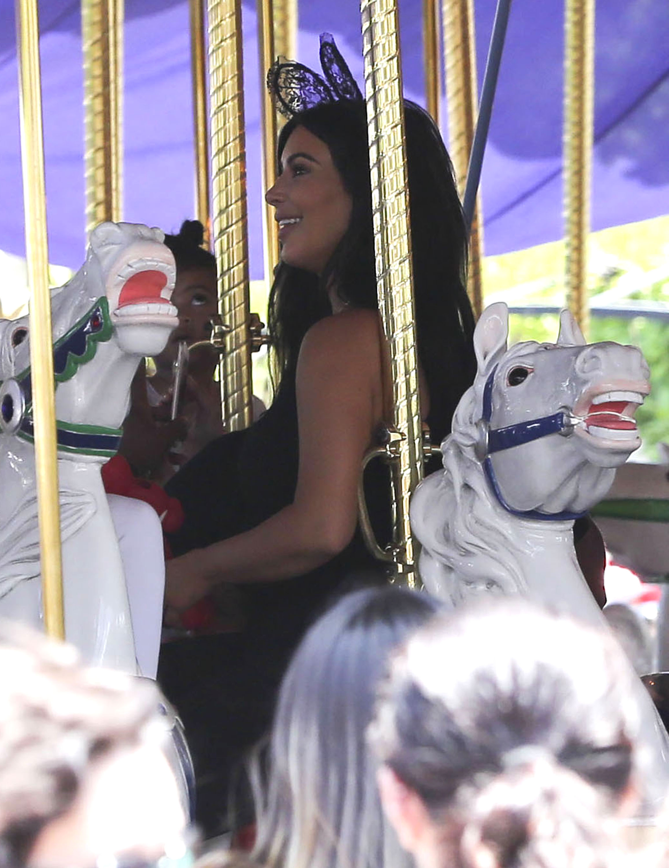 Access_Kardashian_06.jpg