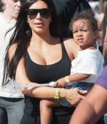 Access_Kardashian_09.jpg
