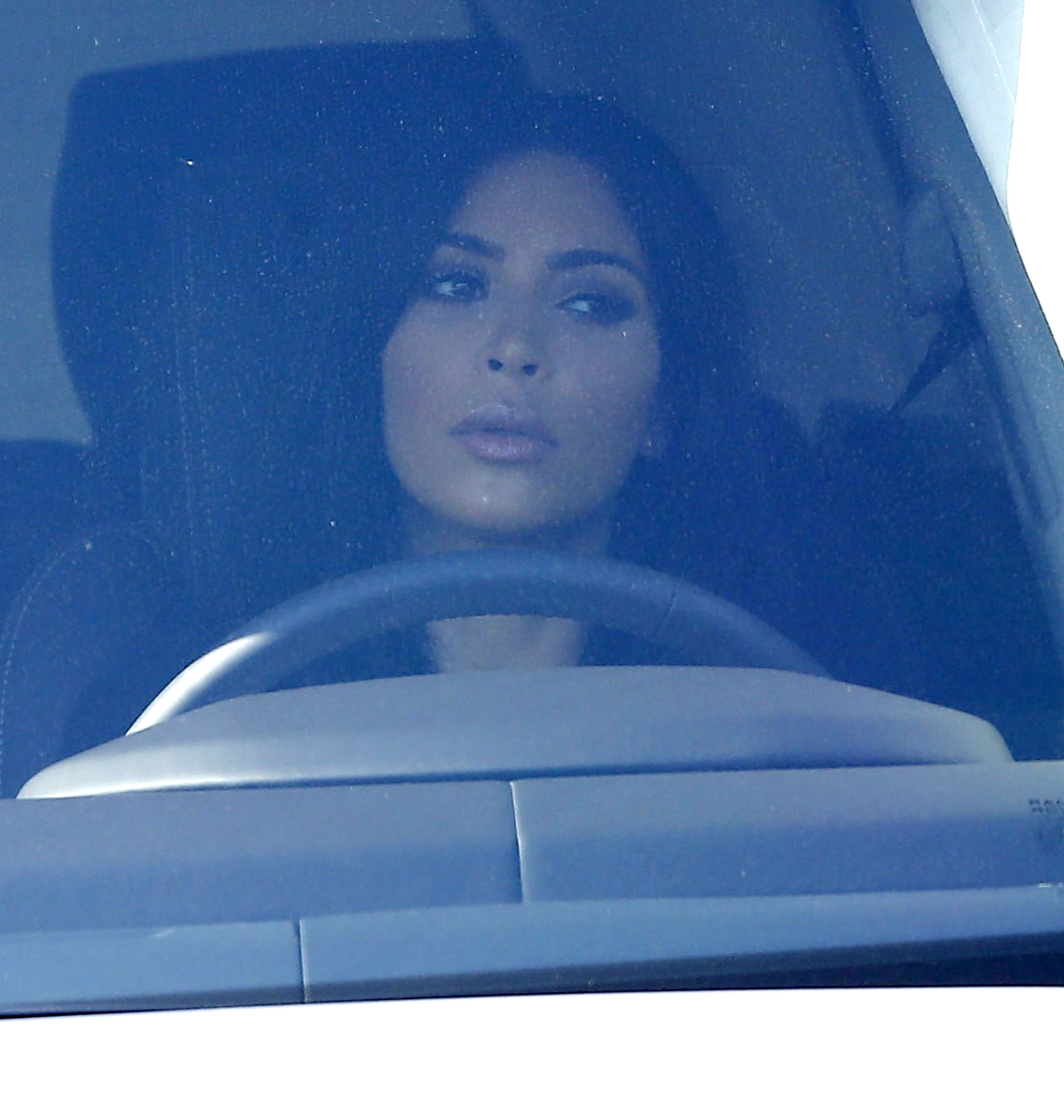 Access_Kardashian_05.jpg