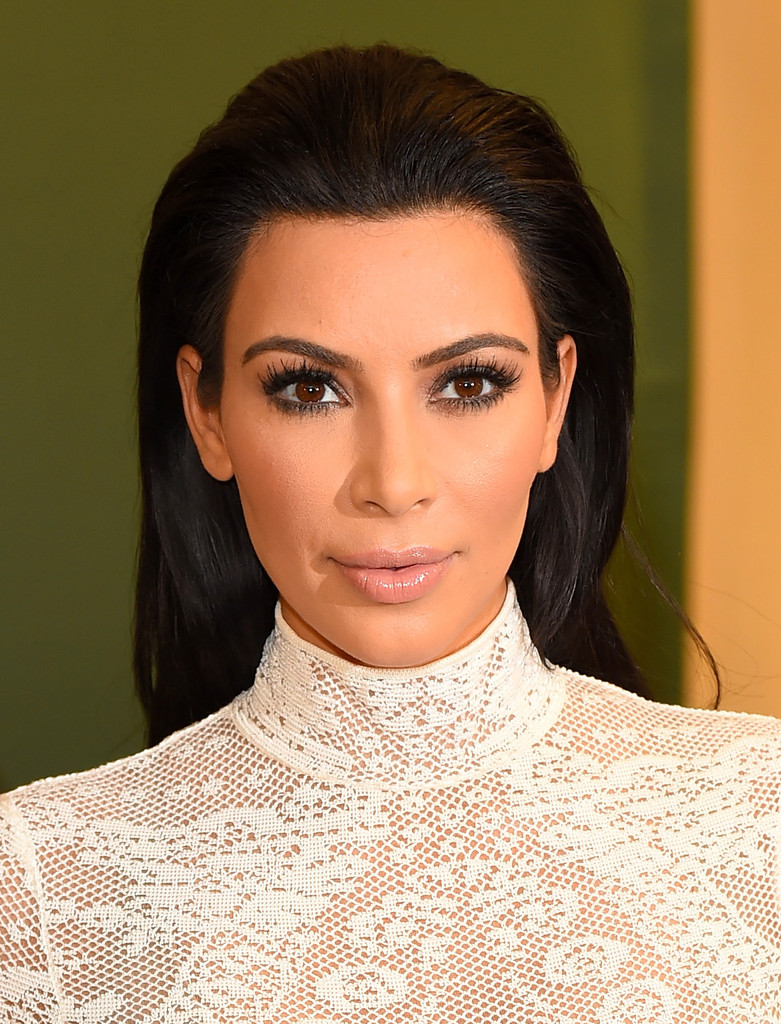 Access_Kardashian_08.jpg