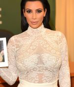 Access_Kardashian_01.jpg