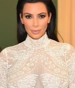 Access_Kardashian_05.jpg