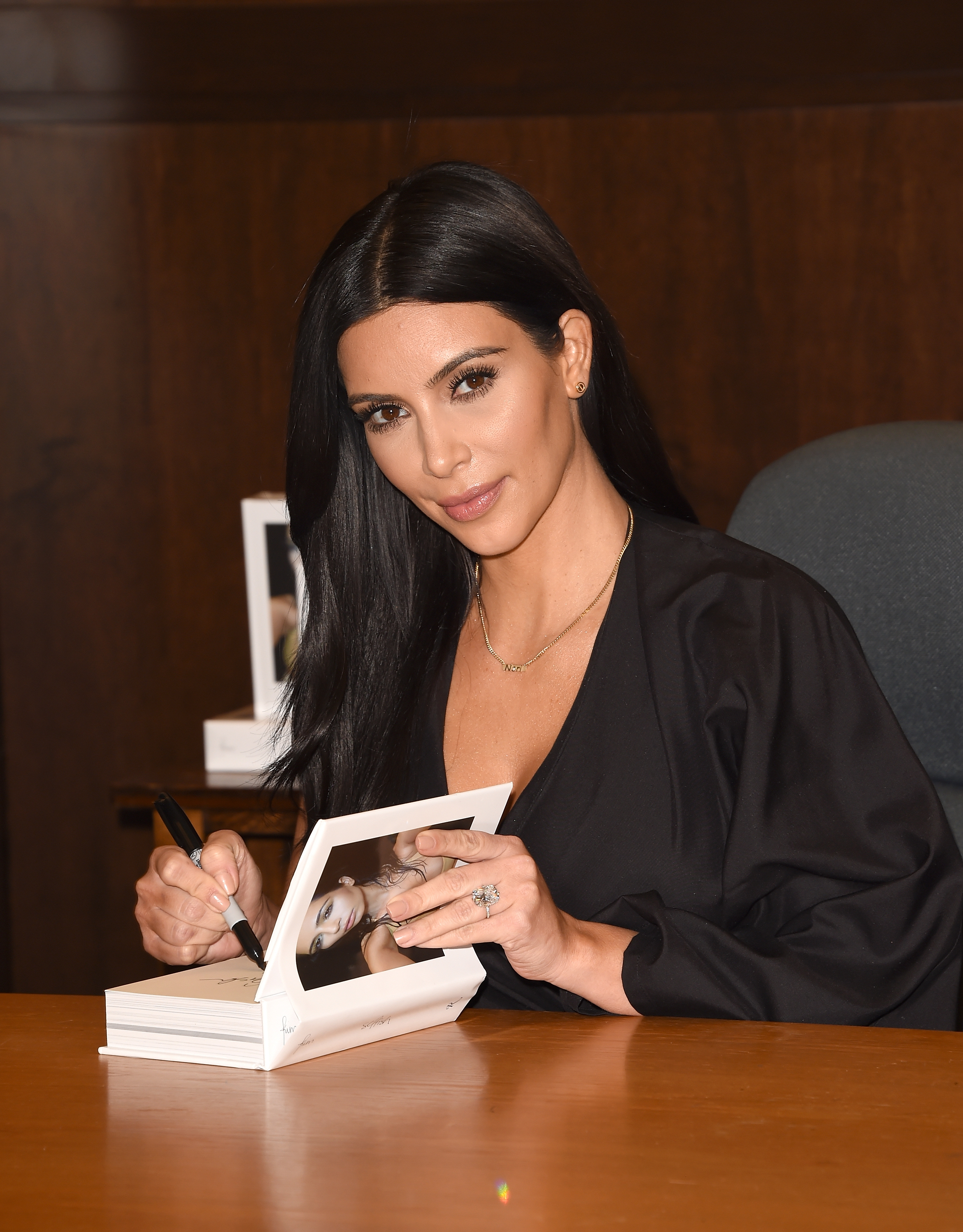 Access_Kardashian_02.jpg