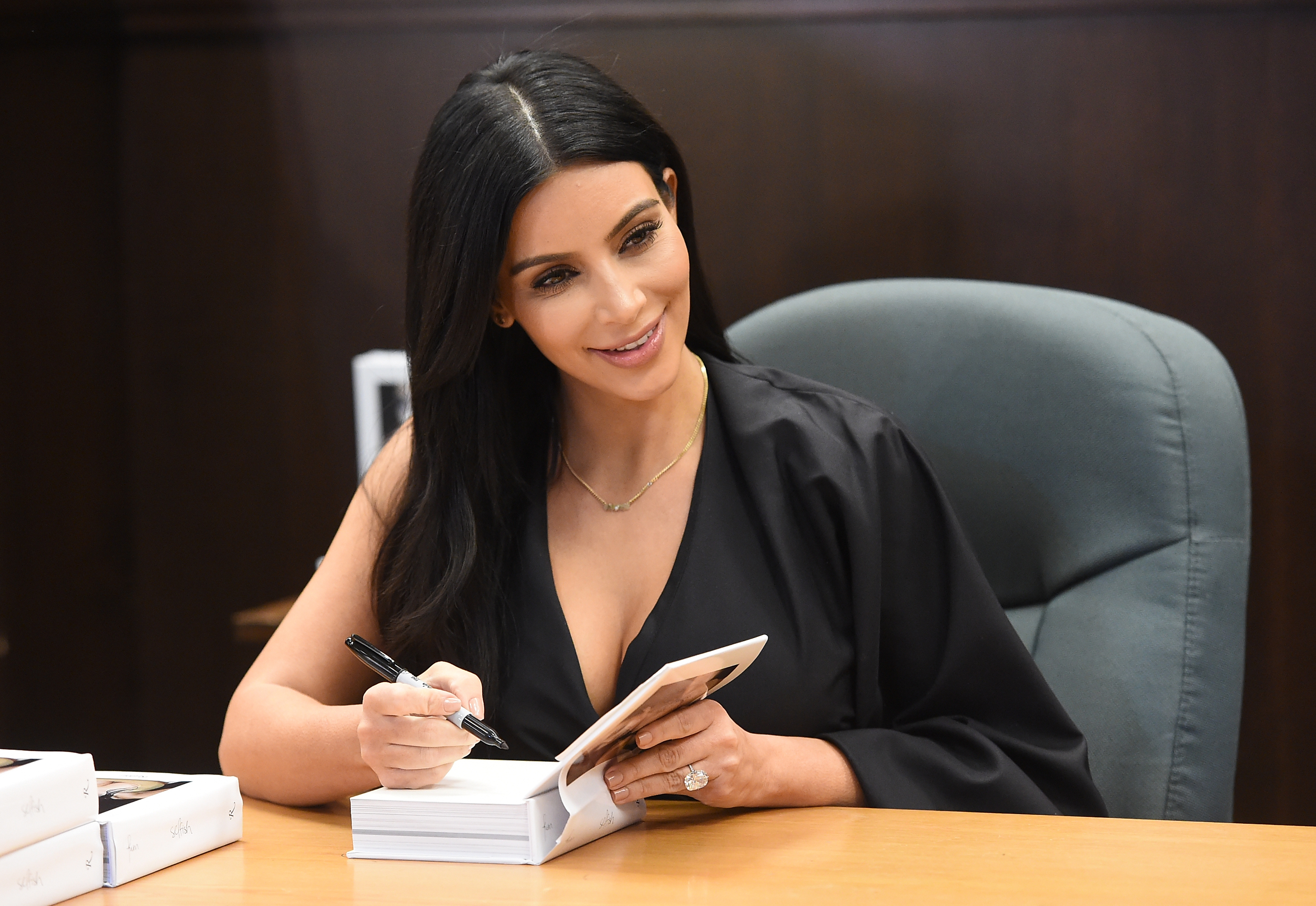 Access_Kardashian_06.jpg