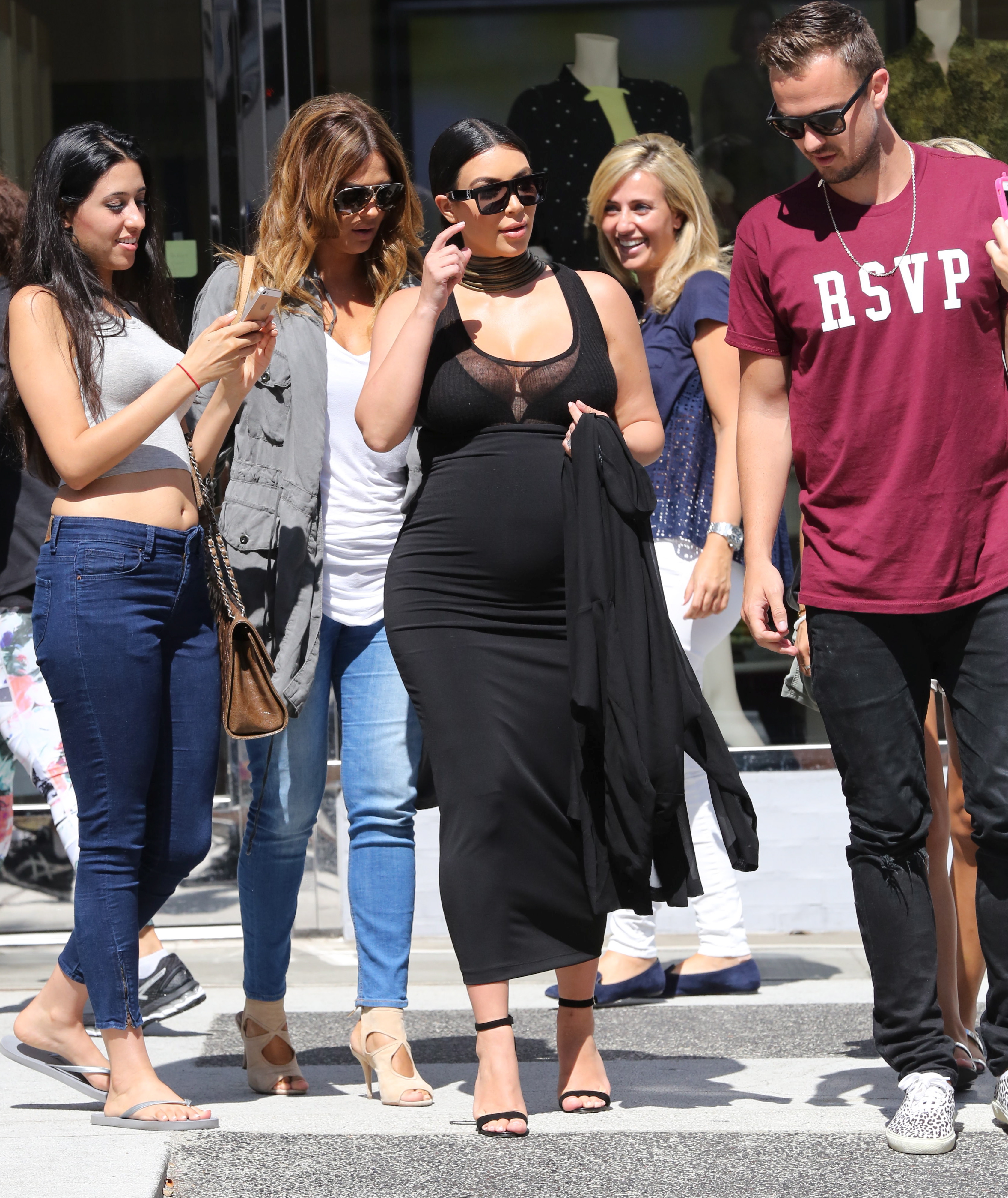 Access_Kardashian_09.jpeg