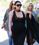 Access_Kardashian_013.jpeg