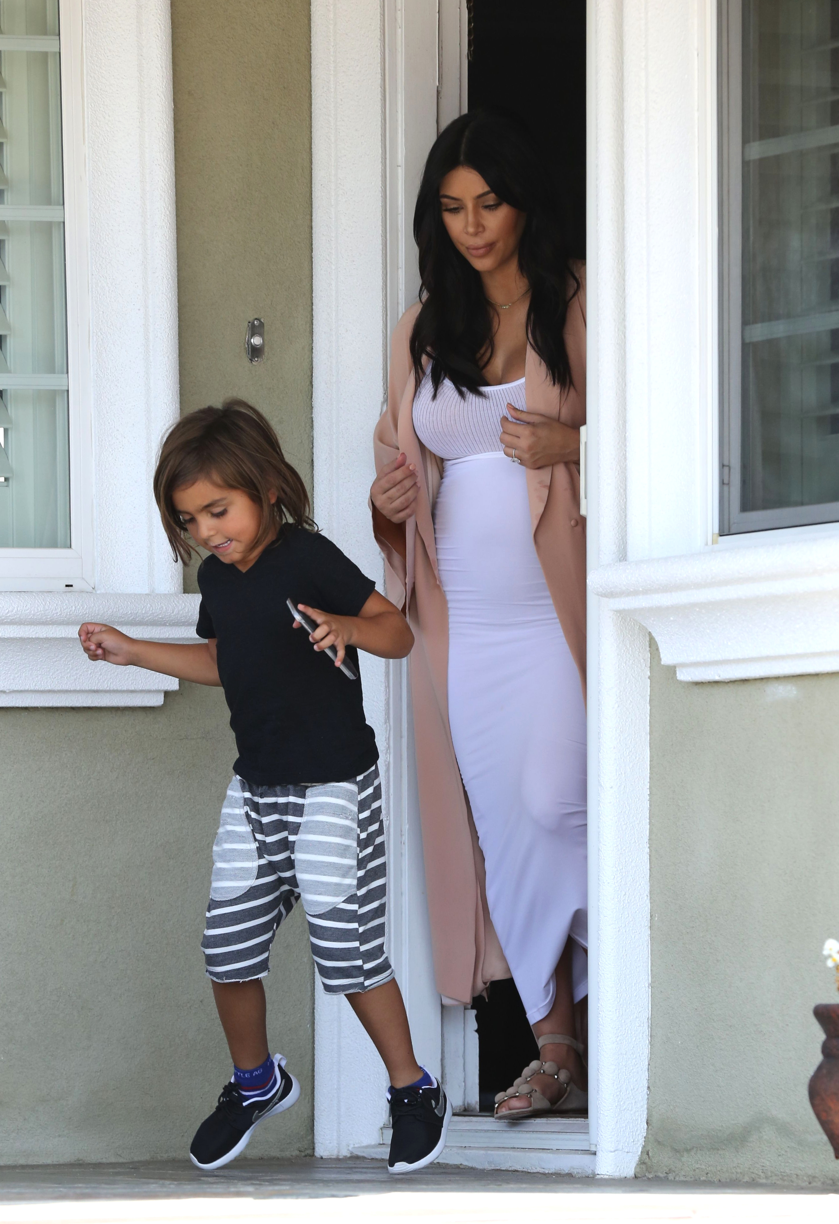 Access_Kardashian_014.jpg
