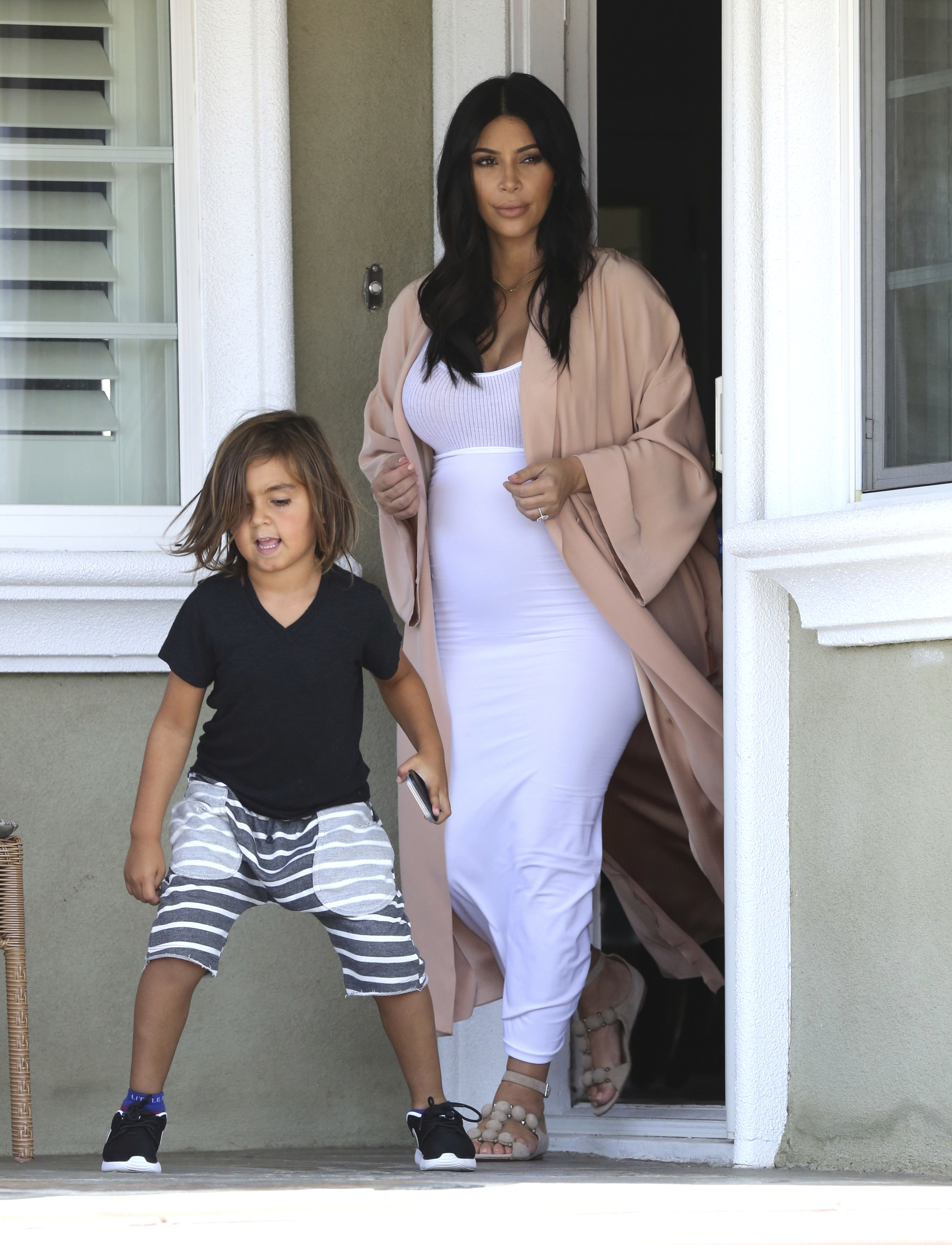 Access_Kardashian_018.jpg