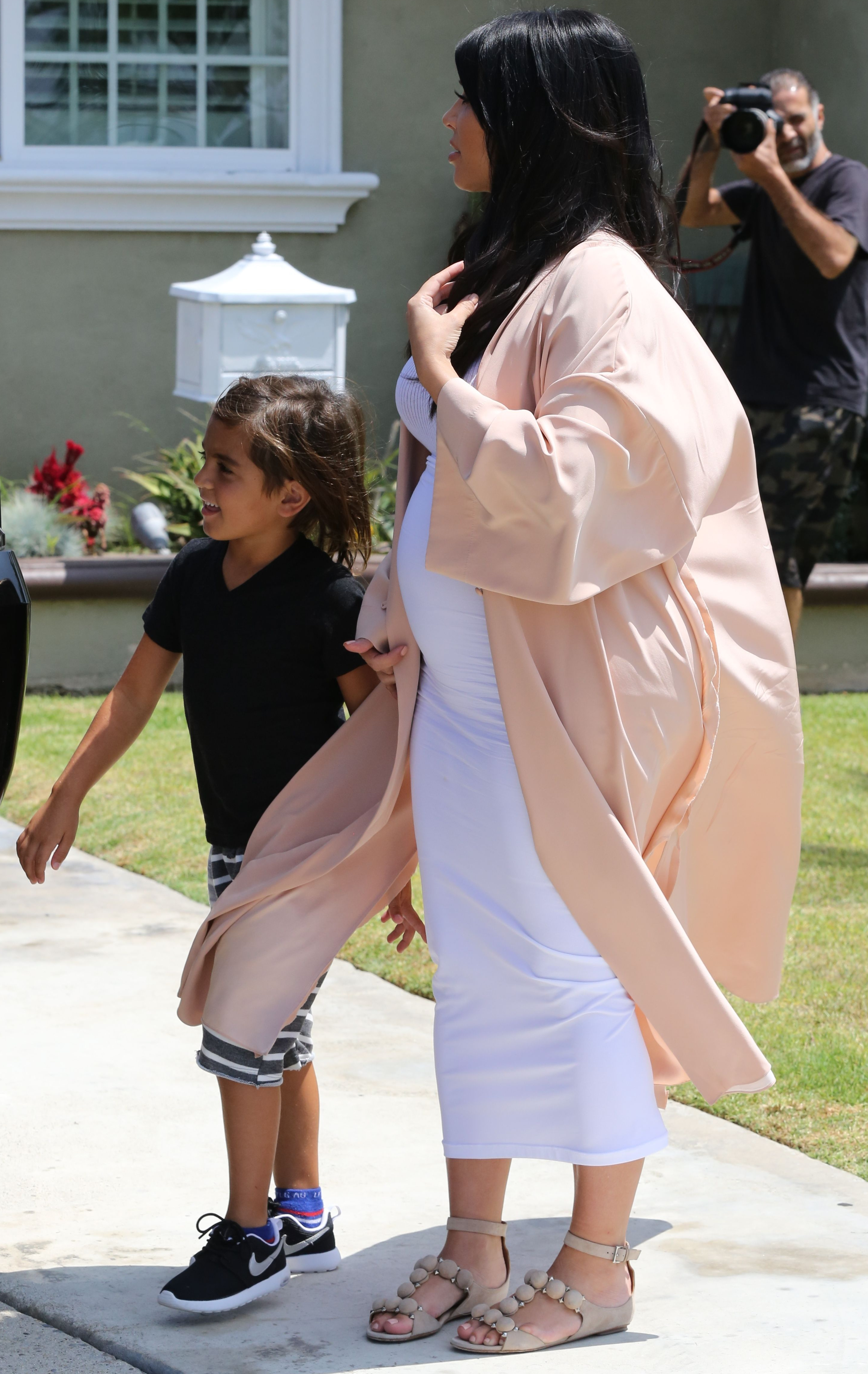 Access_Kardashian_06.jpg