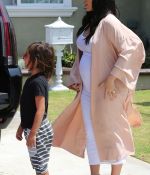 Access_Kardashian_02.jpg