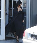 Access_Kardashian_04.jpeg