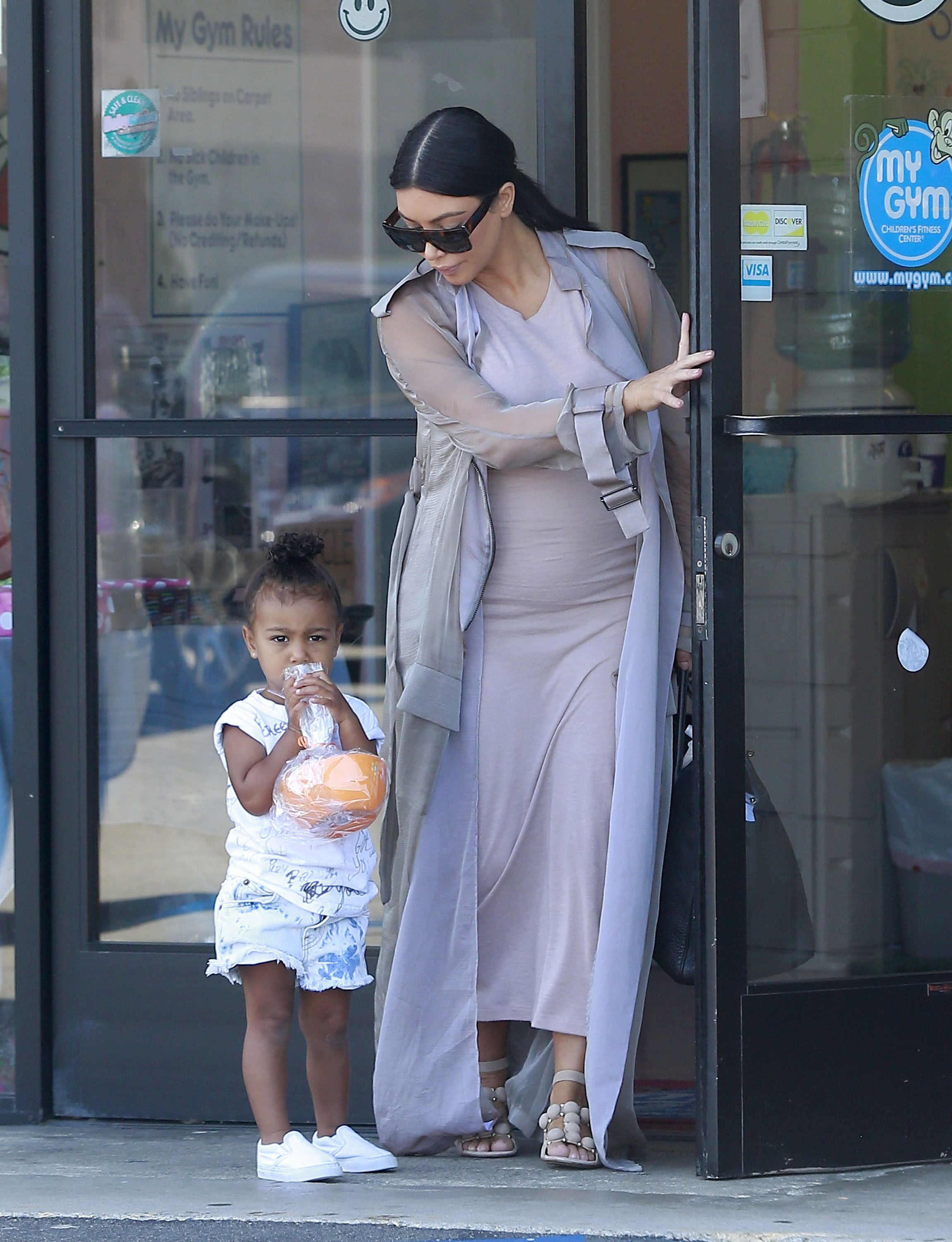 Access_Kardashian_026.jpg