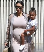 Access_Kardashian_015.jpg