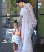 Access_Kardashian_022.jpg