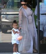 Access_Kardashian_024.jpg