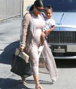 Access_Kardashian_07.jpg