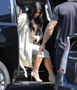 Access_Kardashian_03.jpg