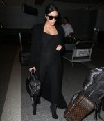 Access_Kardashian_01.jpg