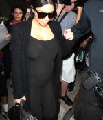 Access_Kardashian_08.jpg