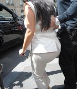 Access_Kardashian_05.jpg