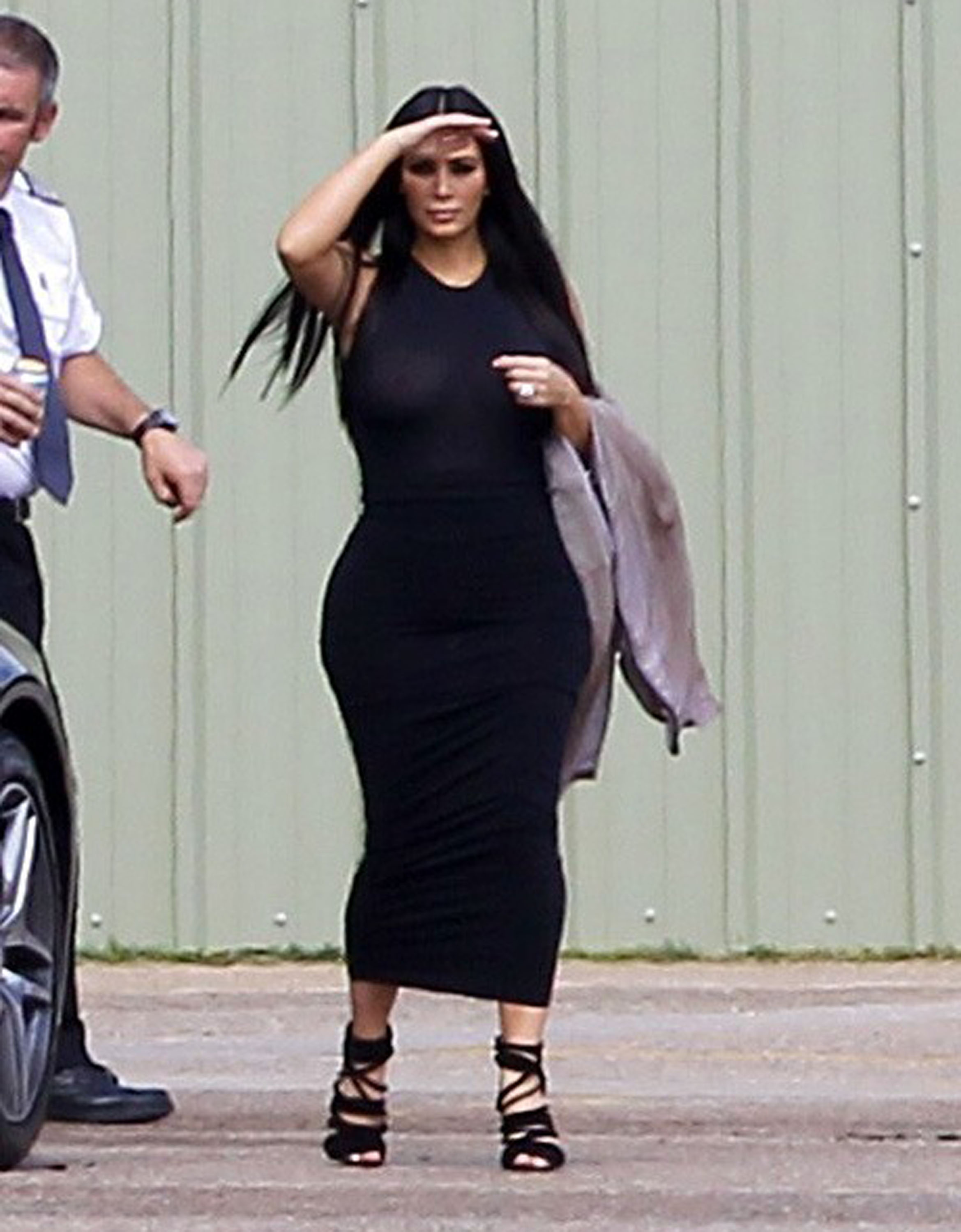 Access_Kardashian_01.jpg