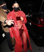 Access_Kardashian_001.jpg