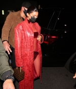Access_Kardashian_003.jpg