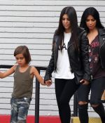 Access_Kardashian_04.jpg