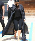 Access_Kardashian_03.jpg